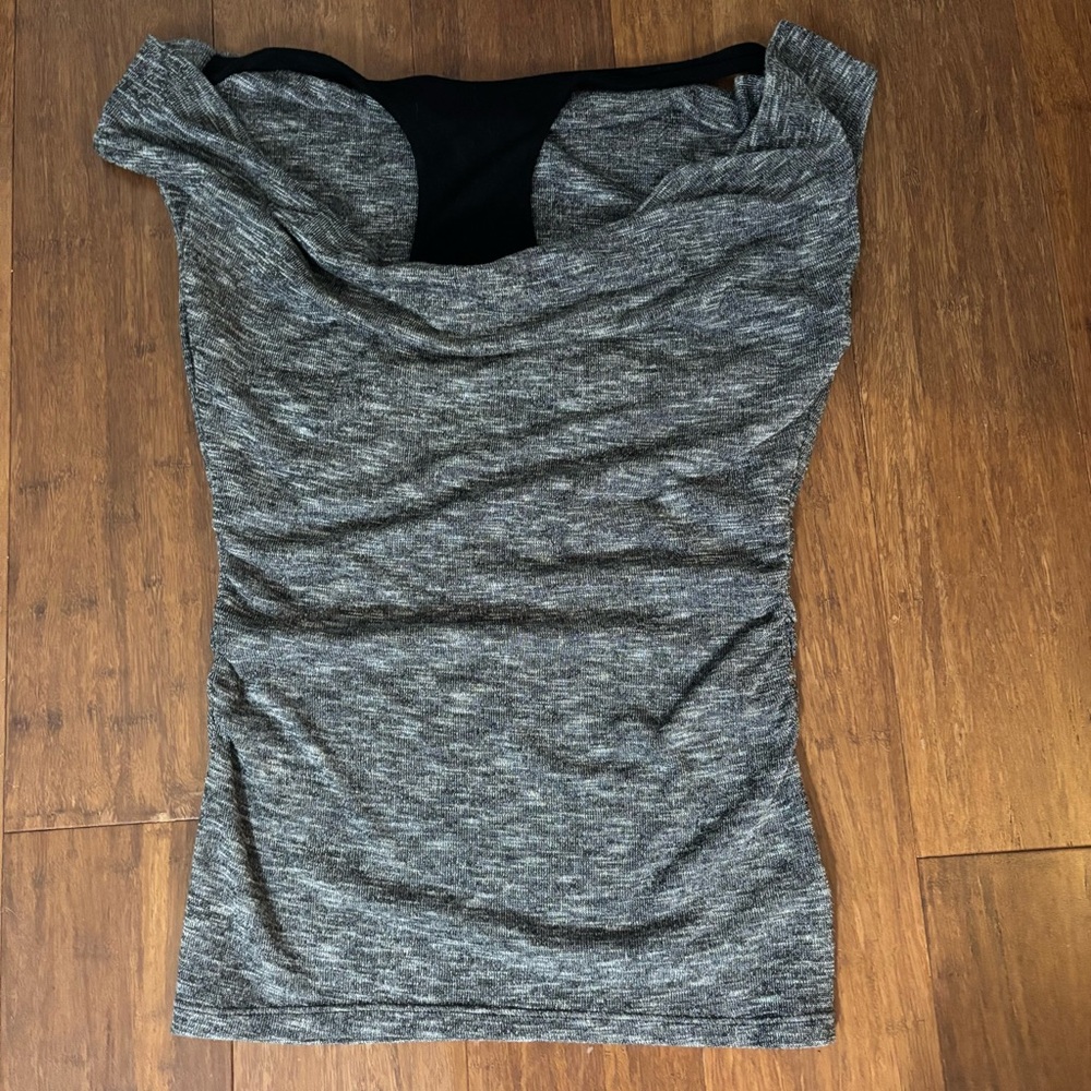 Guess Gray Heathered Ruched Drape Back Racerback Top Size S - Picture 2 of 8